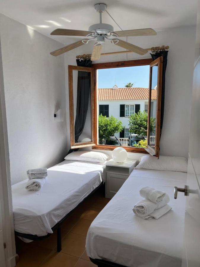 Apartment Lovely Hideaway With Pool And White *
